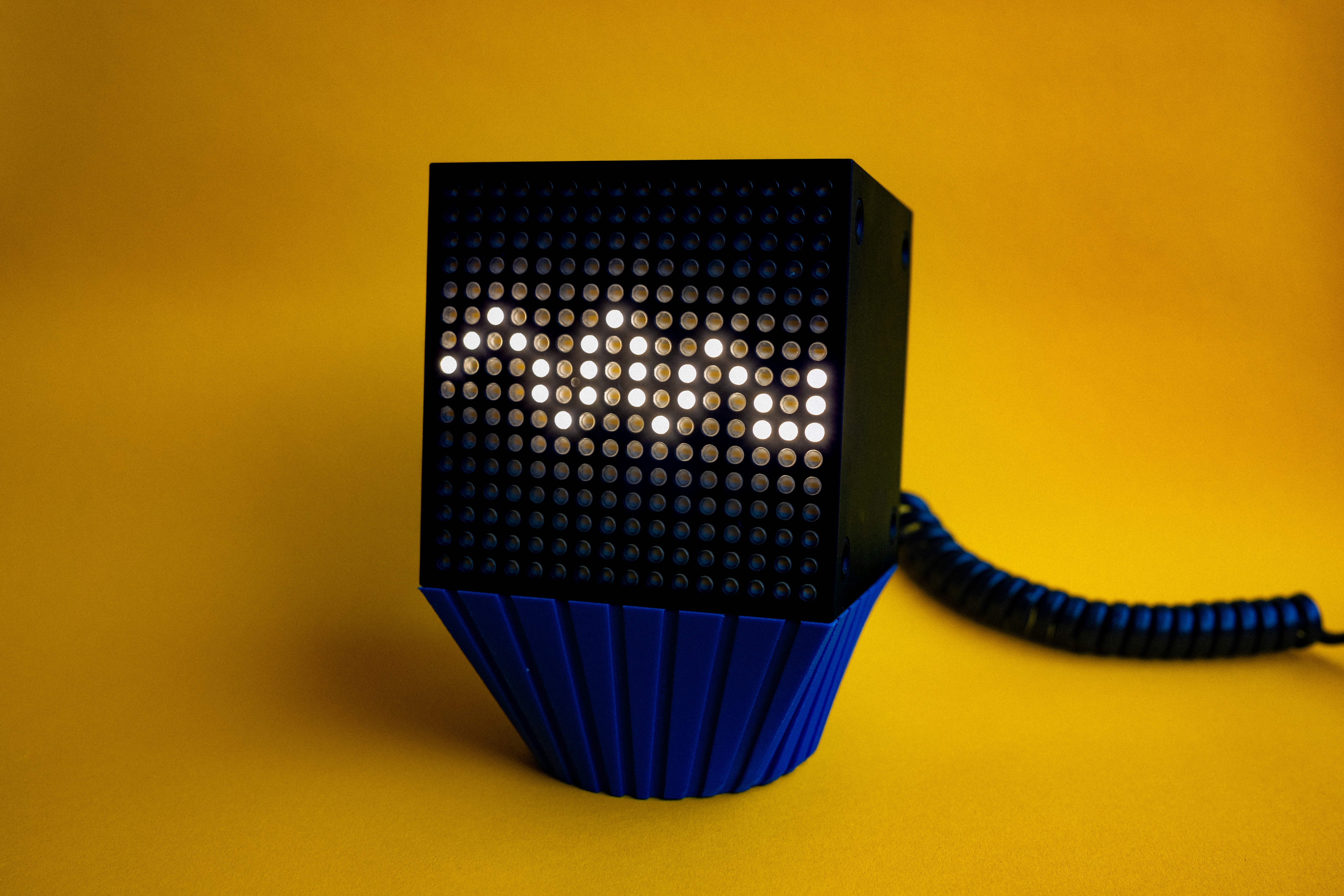 LED cube